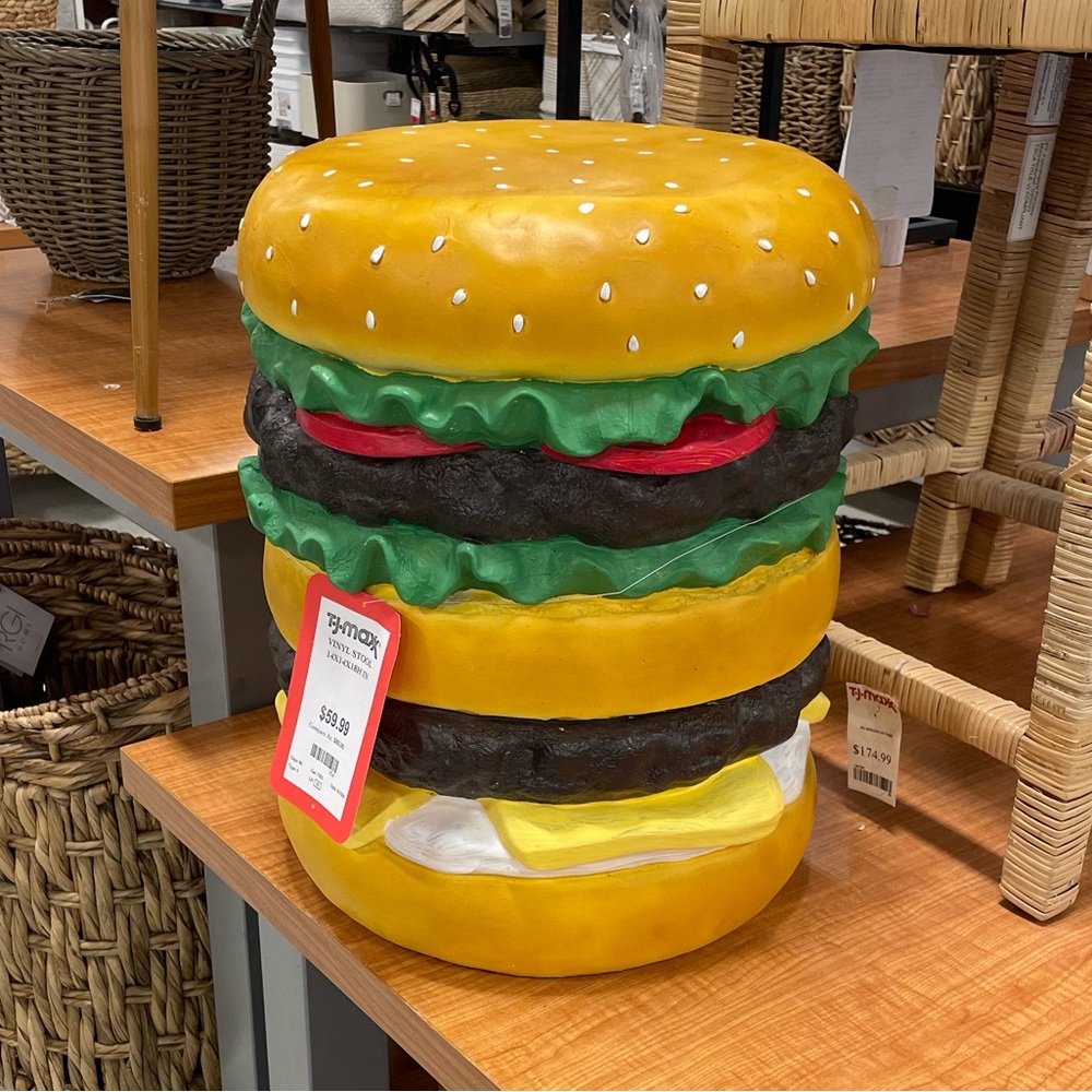 Reserved for Priscilla🍔